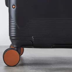 Rock Mayfair 4 Wheel Expandable Large Suitcase - 77cm -Luggage Superstore 8 Wheel Spinner Suitcase Mayfair Black TR 0238 36096.1686734103.1280.1280 91705.1686734552.1280.1280 31122.1686735408